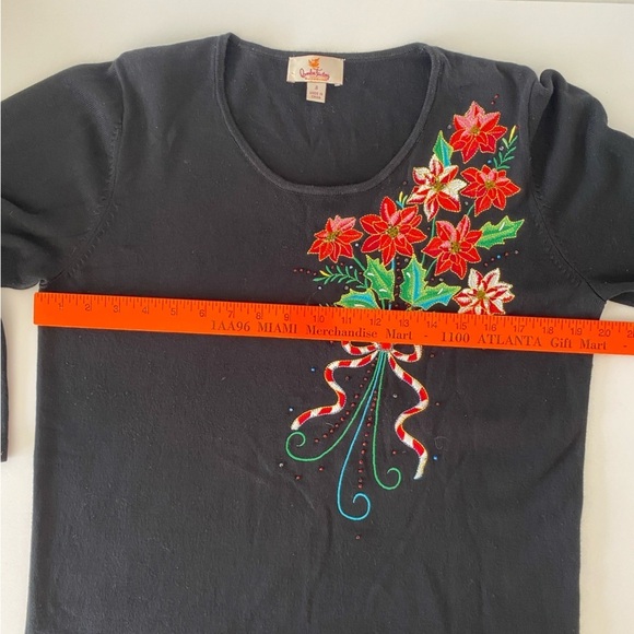 Vntg‎ Quacker Factory Black Poinsettia Christmas Sweater Small Embroidery Beaded - Picture 7 of 9